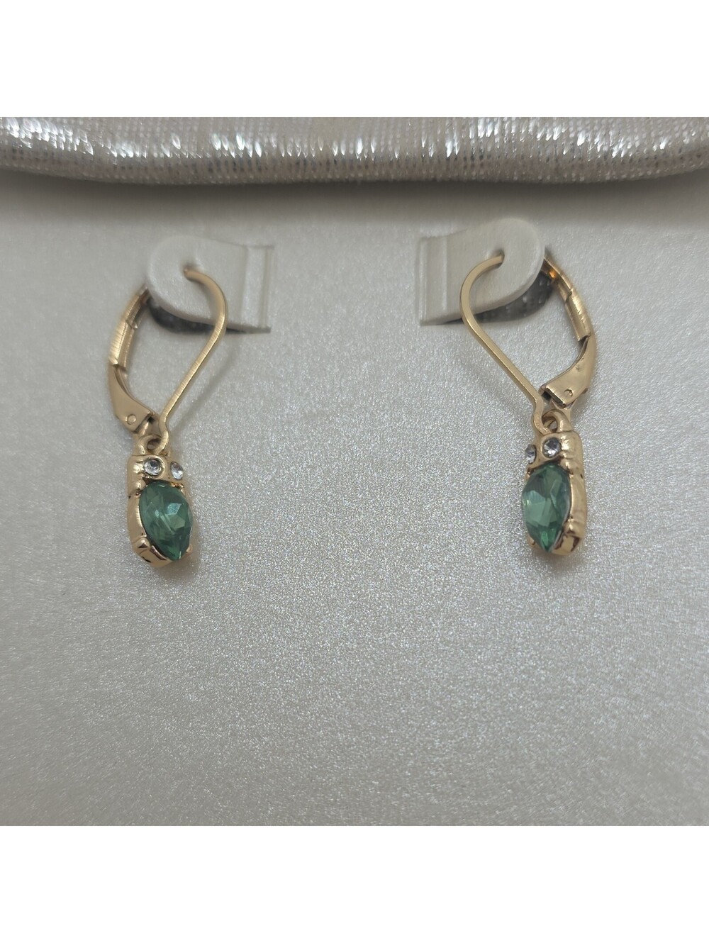 Anne Klein Gold Tone Green Marquise Stone Dangle Drop Leverback Earrings Lobe